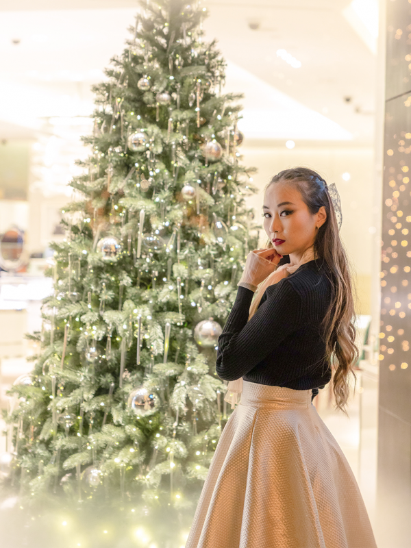 Mother of Pearl! That’s a Gorgeous Skirt!